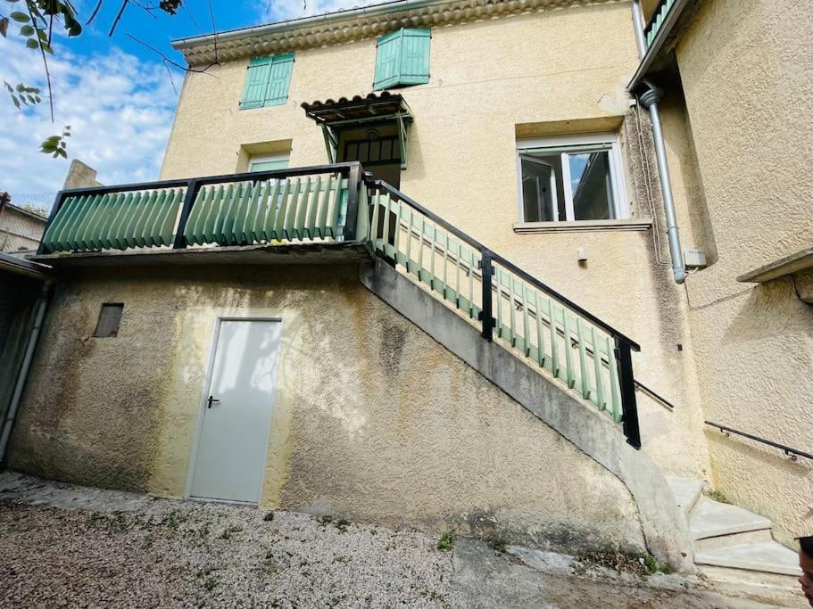 Chez Leo I - T2 Proche Tricastin *